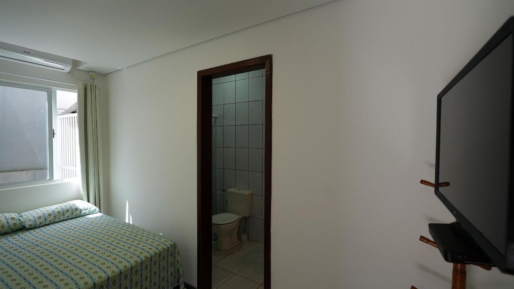 Residencial Adolfo - Mestre Naro بومبينهاس المظهر الخارجي الصورة