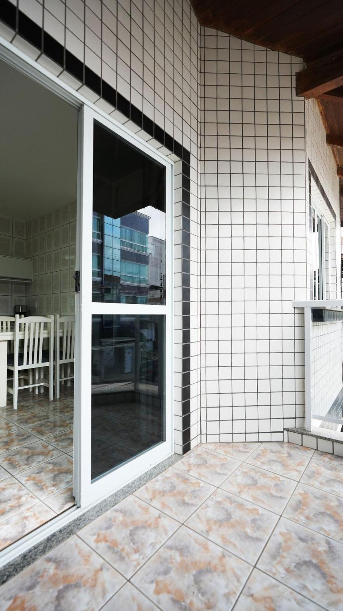 Residencial Adolfo - Mestre Naro بومبينهاس المظهر الخارجي الصورة